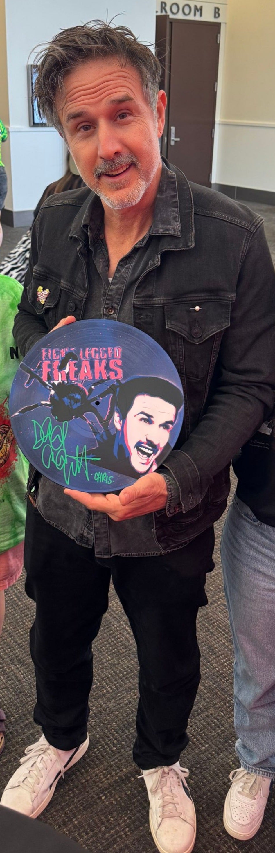 Spider Vinyl Signed by David Arquette